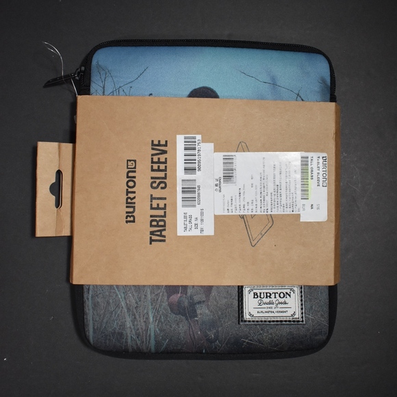 LAST ONE!!! Playboy x Burton Snowboards Tablet - Picture 7 of 8